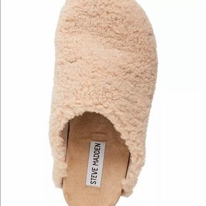 Steve Madden Slippers